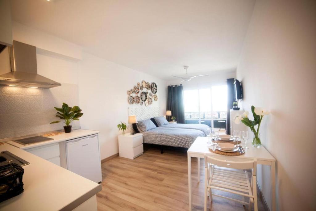 Aires Del Atlantico Pool-Wifi Apartment ปูแอร์โตเดลาครูซ ภายนอก รูปภาพ